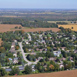 Aerial view of Oxford County farmland and houses