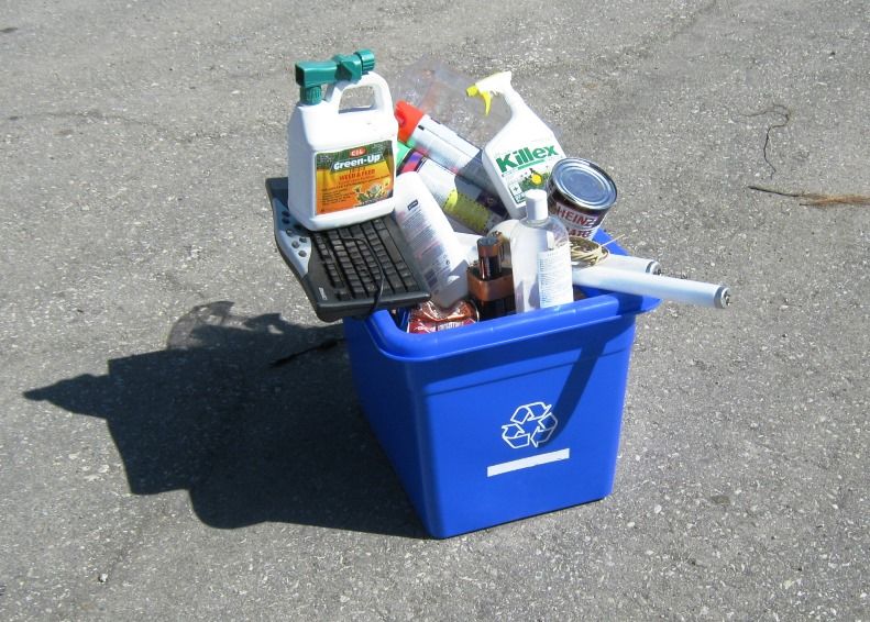 recycling not sorted into multiple containers